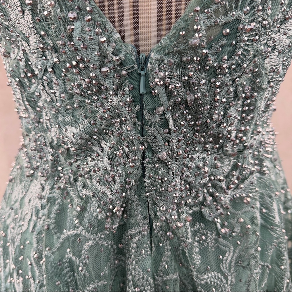 Mac Duggal Teal Beaded Lace Midi Dress Size 6 V-Neck Formal Wedding Guest - Picture 9 of 14